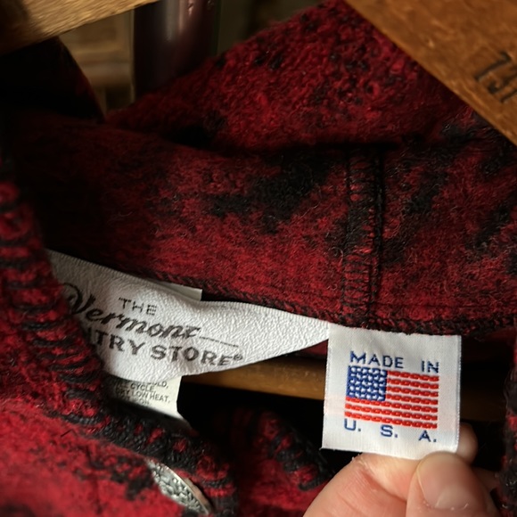 VINTAGE Vermont Country Store Wool Blend Fair Isle Red Poncho Made in the USA - Picture 5 of 8